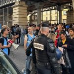 230925111348-04-france-homeless-transfer.jpg