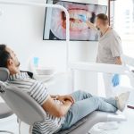 Stomatologia moderna in Romania: ce tratamente si tehnologii schimba medicina dentara